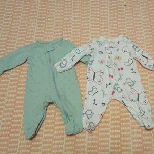 Four Preemie girl Sleep and Plays